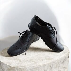 Cole Haan Women’s Black Zerogrand Merritt Wing Tip Oxford Shoes